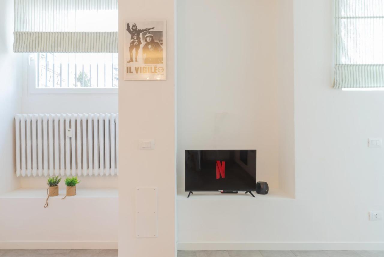 Fondazione Prada - Exclusive Loft Of Cinema ☆☆☆☆☆ Apartment Milan Exterior photo